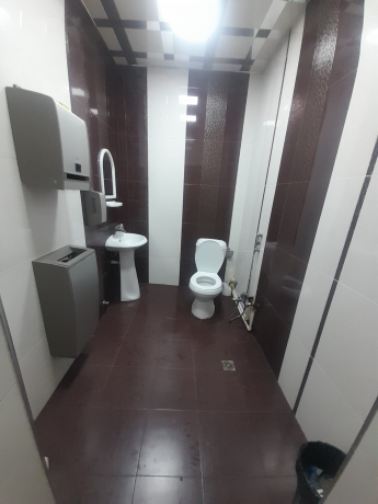 nizami-metrosunda-25-kv-ofis-icaresi-big-8
