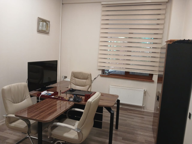 nizami-metrosunda-25-kv-ofis-icaresi-big-0