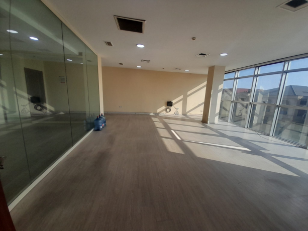 plazada-3-otaqli-ofis-icaresi-big-7