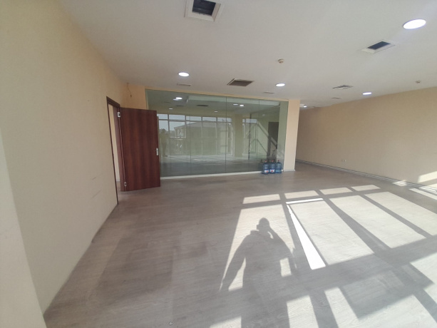 plazada-3-otaqli-ofis-icaresi-big-18